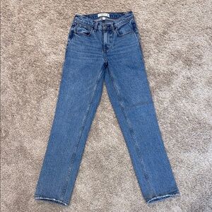 A&F Straight Mid-Rise